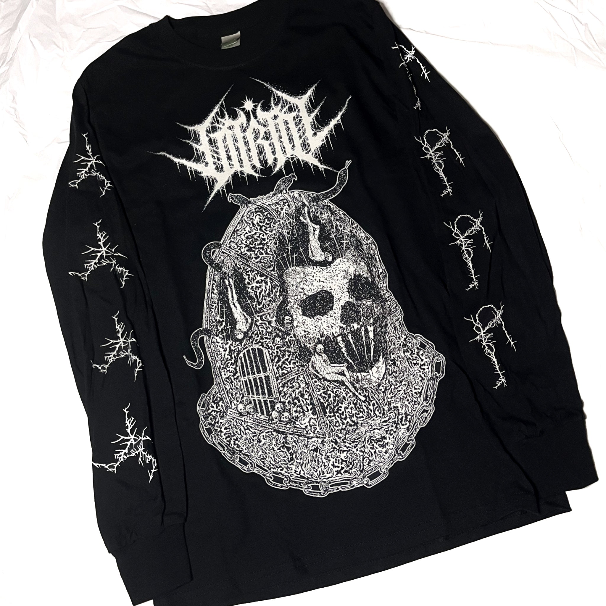 Immortal long clearance sleeve